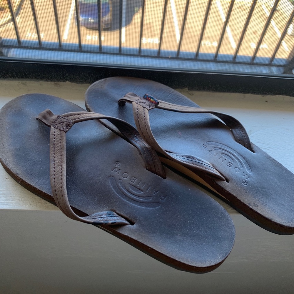Brown Rainbow flip flops